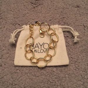 Gold chain bracelet